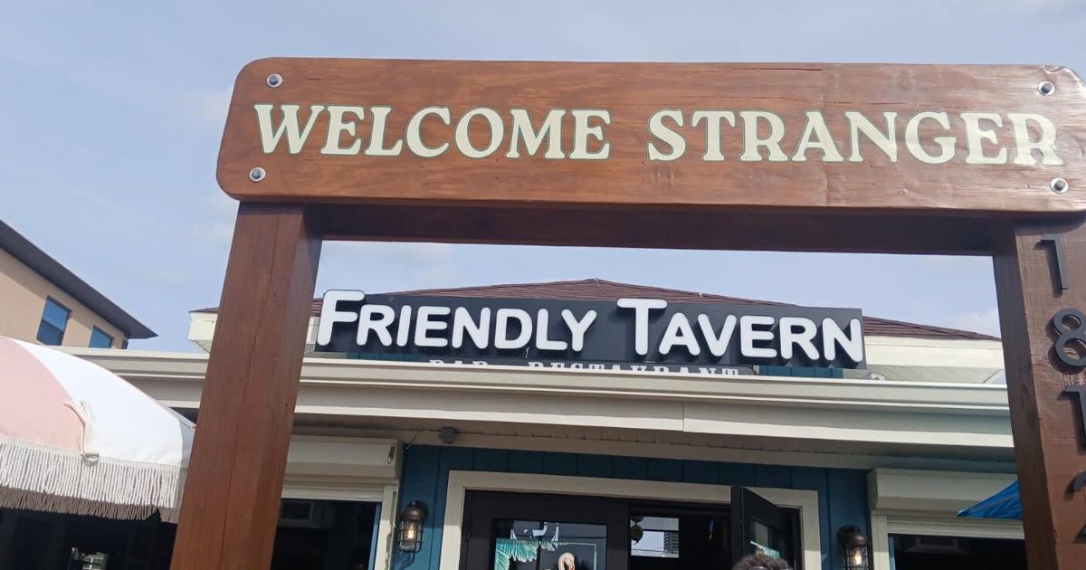 Friendly Tavern rises from hurricane debris | Beaches