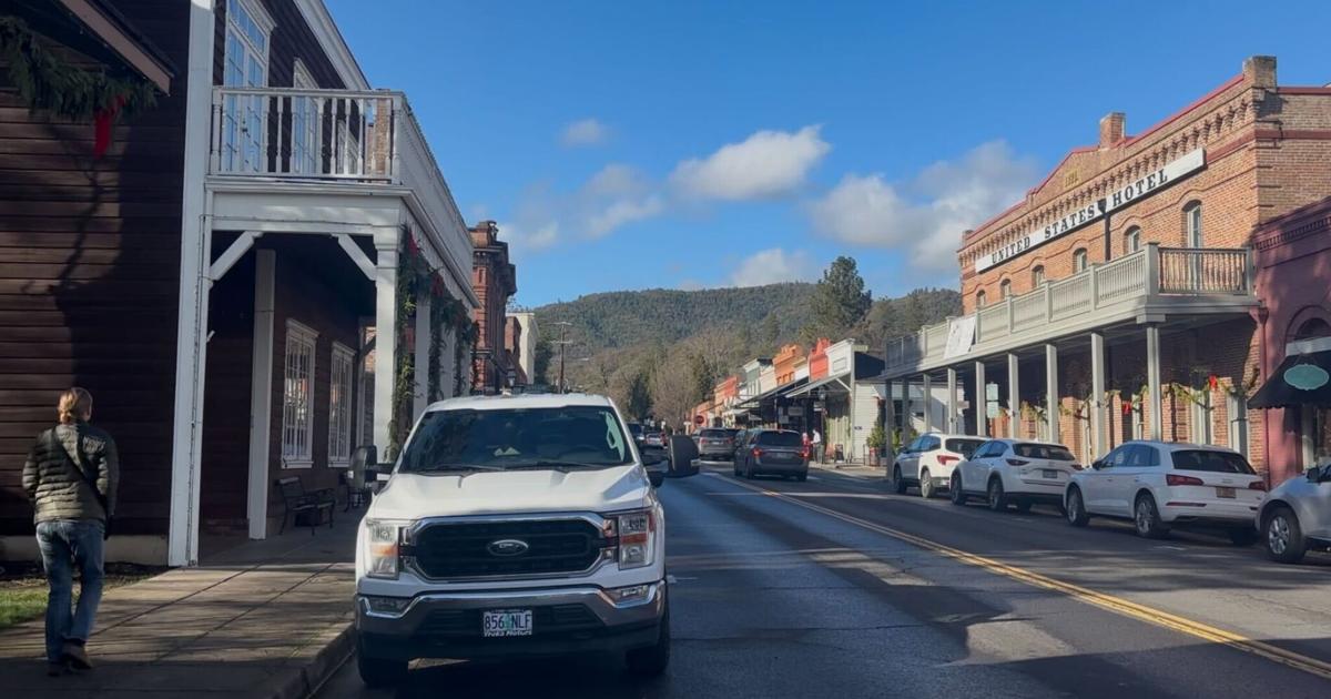 Jacksonville businesses struggle amid slow holiday sales | News