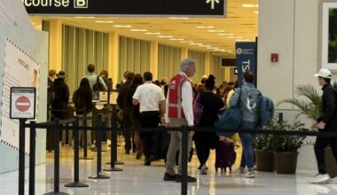 RSW faces some cancellations and delays amid holiday rush | Lee County