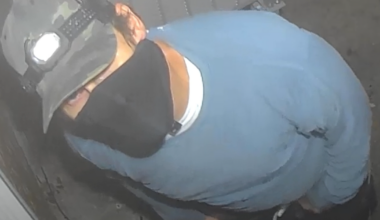 Deputies search for multi-home burglar suspect in Englewood | Charlotte County