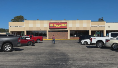 Piggly Wiggly opens its doors to Havana community after Harvey’s closure