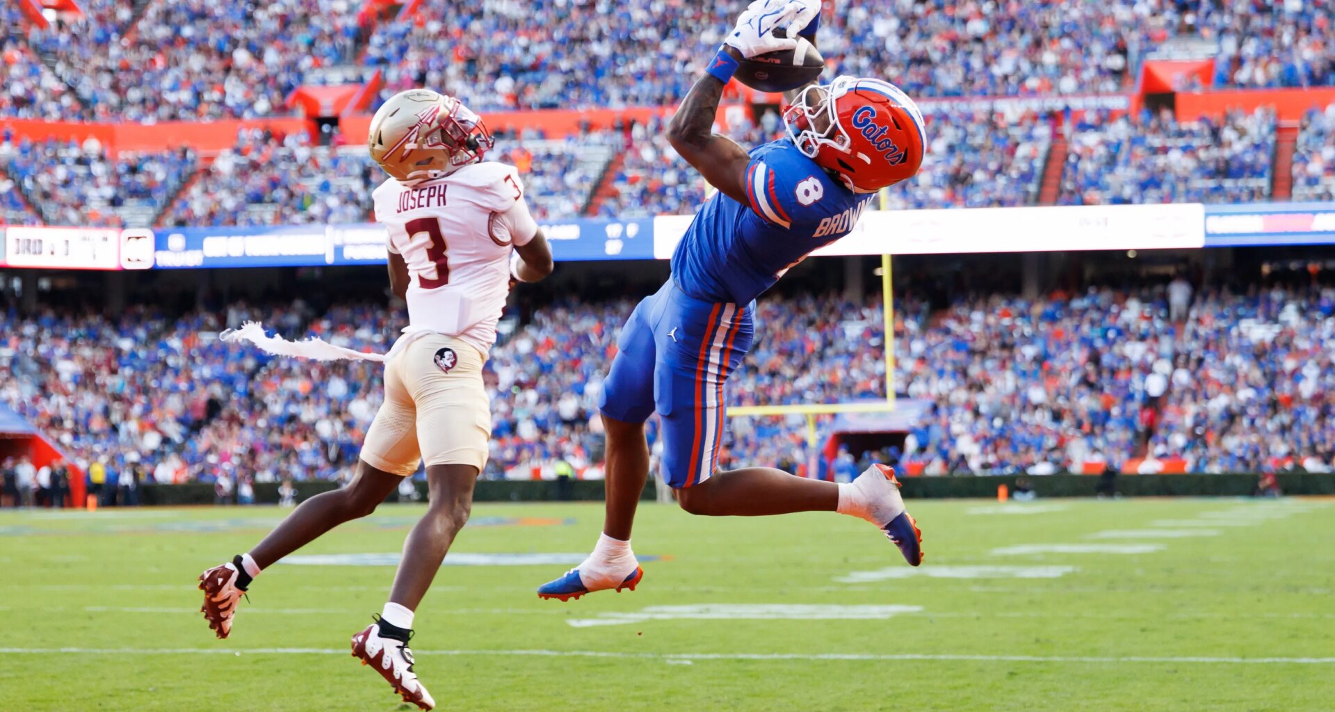 Florida football legacy WR Vernell Brown III re-signs for 2026