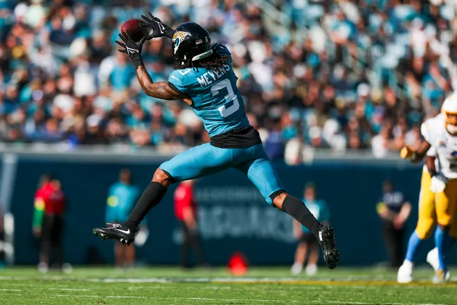 Nov 16, 2025; Jacksonville, Florida, USA; Jacksonville Jaguars wide receiver Jakobi Meyers (3) catches a pass against the Los Angeles Chargers during the third quarter at EverBank Stadium. Mandatory Credit: Nathan Ray Seebeck-Imagn Images