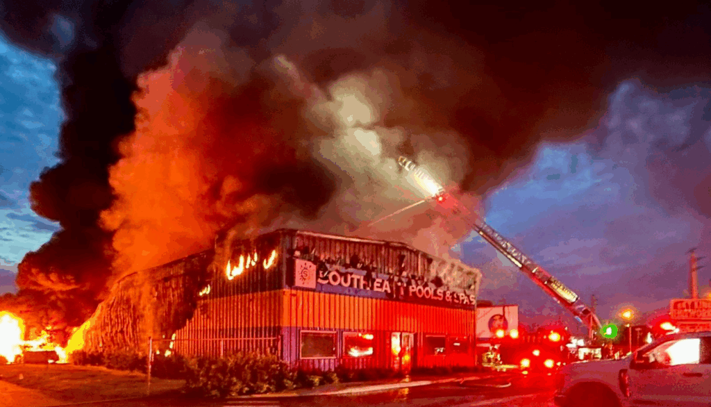 Firefighters battle Port St. Lucie pool business inferno, prevent spread to fireworks shop