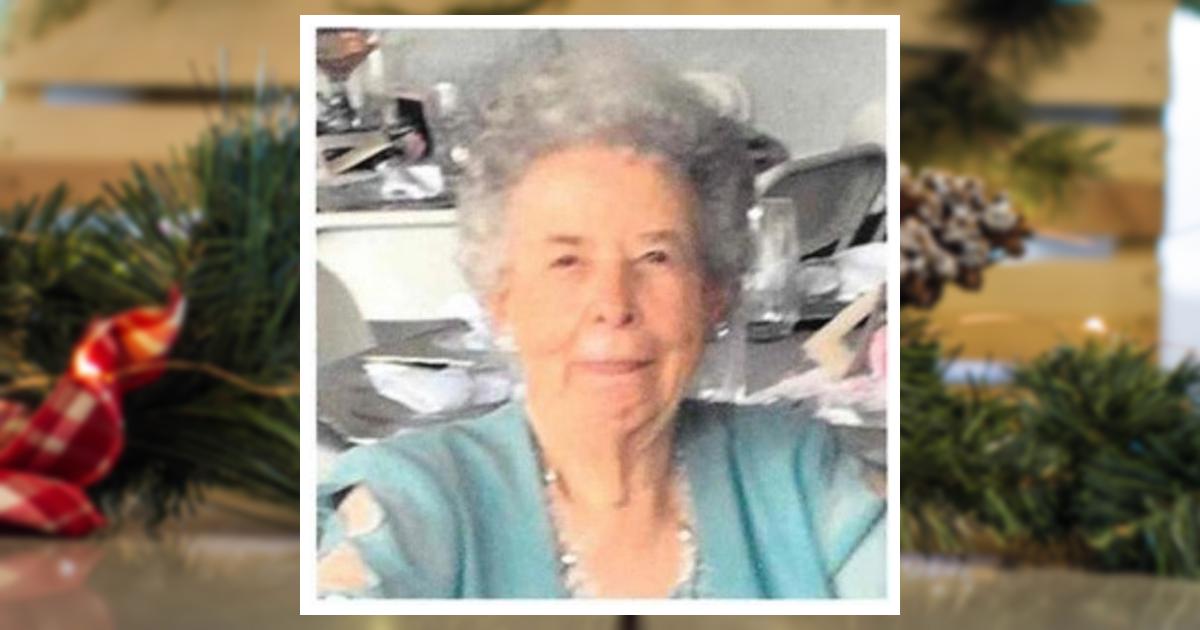 Obituary | Carolyn Nipper Becker of Jacksonville, North Carolina