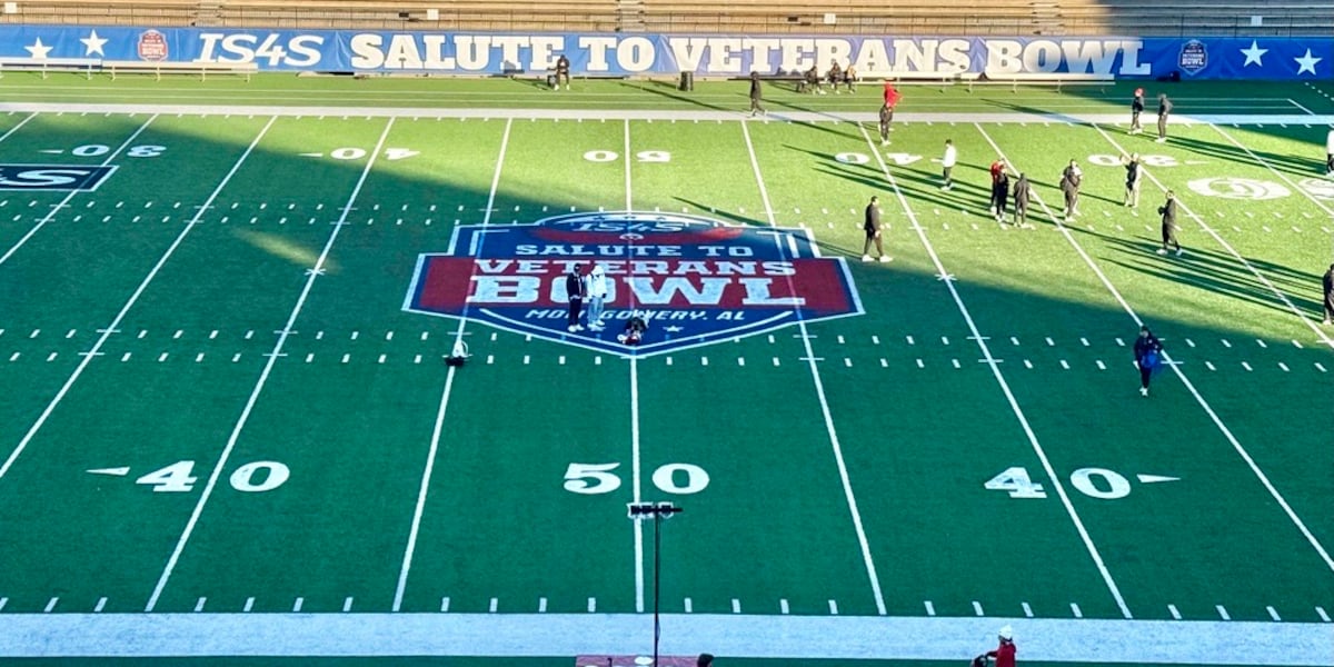 Fans pack stands as Troy and Jacksonville State renew 24-Year Rivalry at Salute to Veterans Bowl
