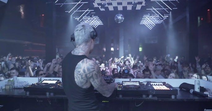 Danny Avila at Decca Live