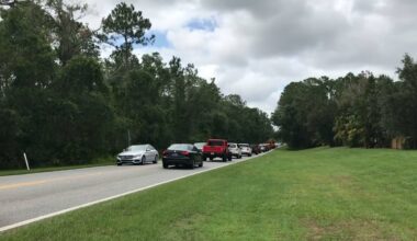 With just two lanes for traffic, backups are common on Ficquette Road. (Spectrum News/Jesse Walden)