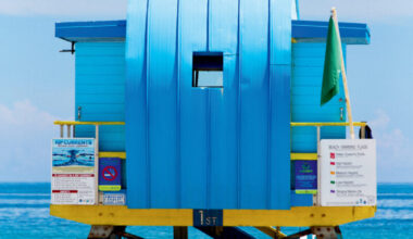 A blue lifeguard stand