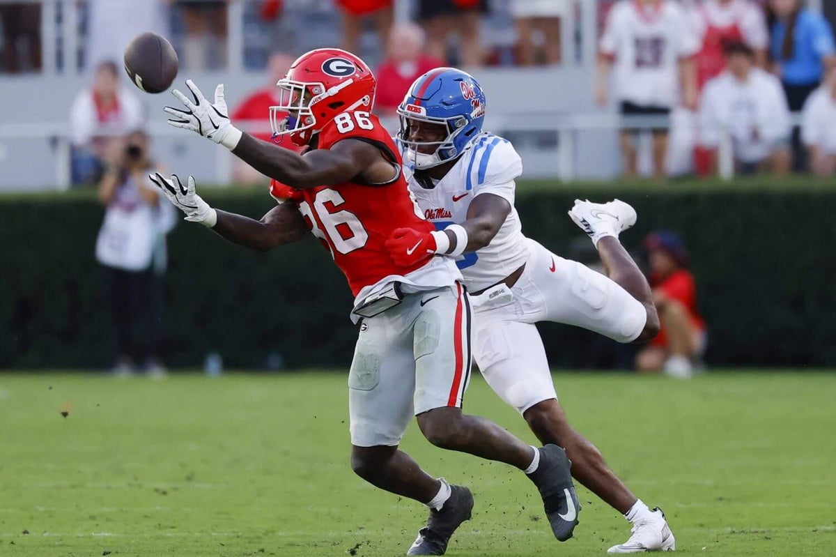 Four CFP quarterfinal X-factors, from Miami’s ground game to Georgia’s deep throws