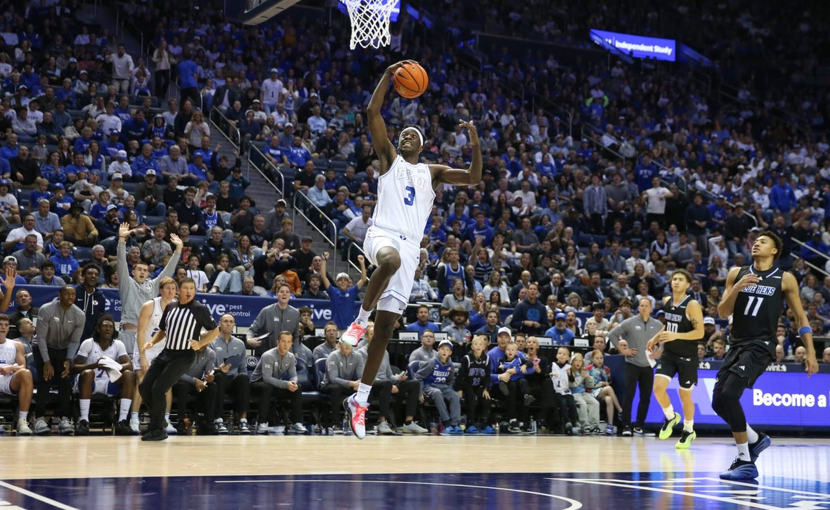 How to watch Jimmy V Classic: Florida-UConn leads men’s side, Iowa-Iowa State in women’s