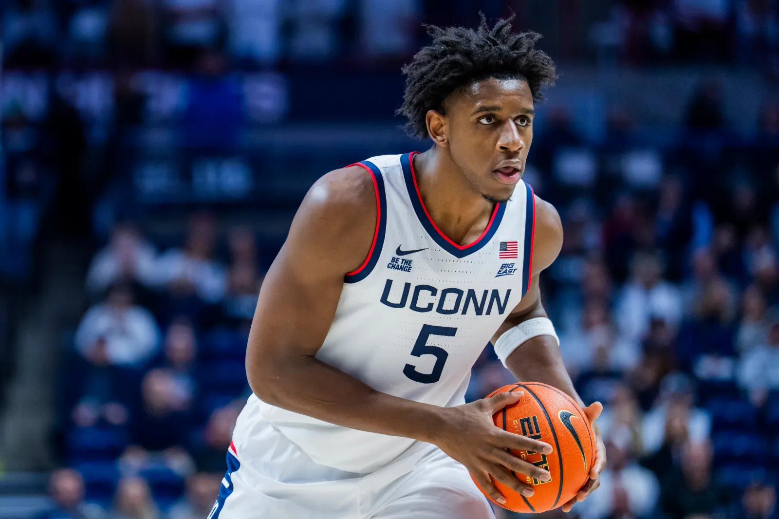 UConn Huskies center Taris Reed Jr against Columbia