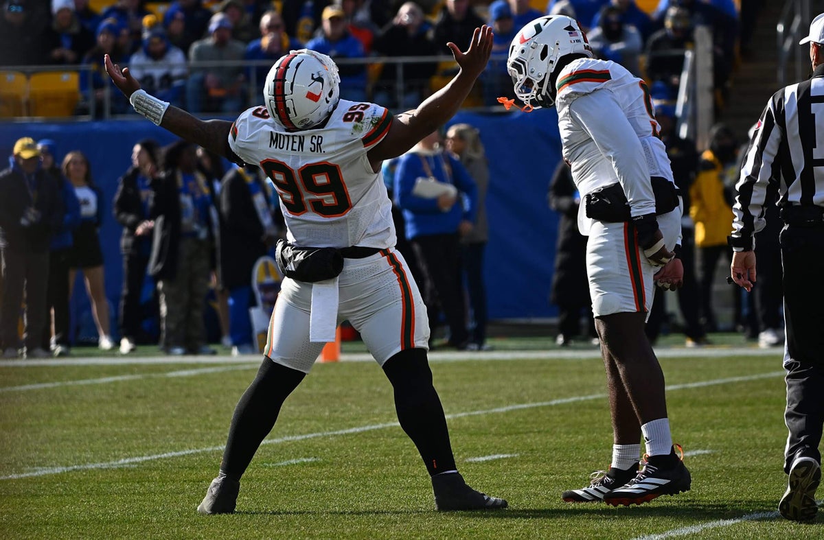 College Football Playoff first-round odds: Alabama, Miami get in; Canes open as underdogs