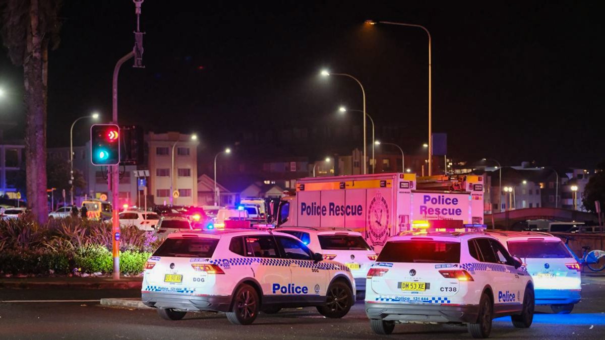 Gunmen kill 9 people at Sydney’s Bondi Beach – NBC 6 South Florida