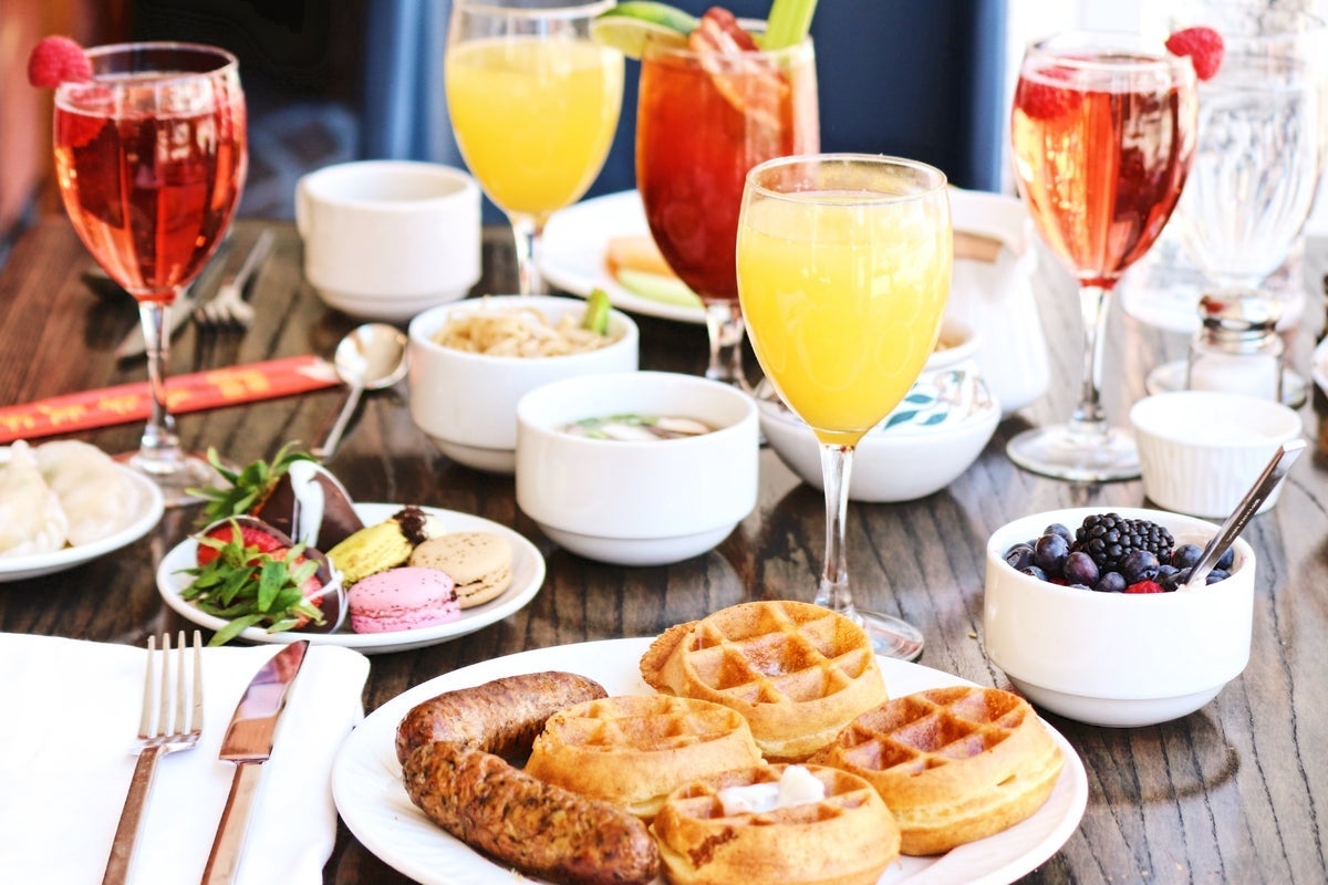 Elliott Aster Unveils Weekend Brunch With Gourmet Delights and Signature Drinks at The Vinoy