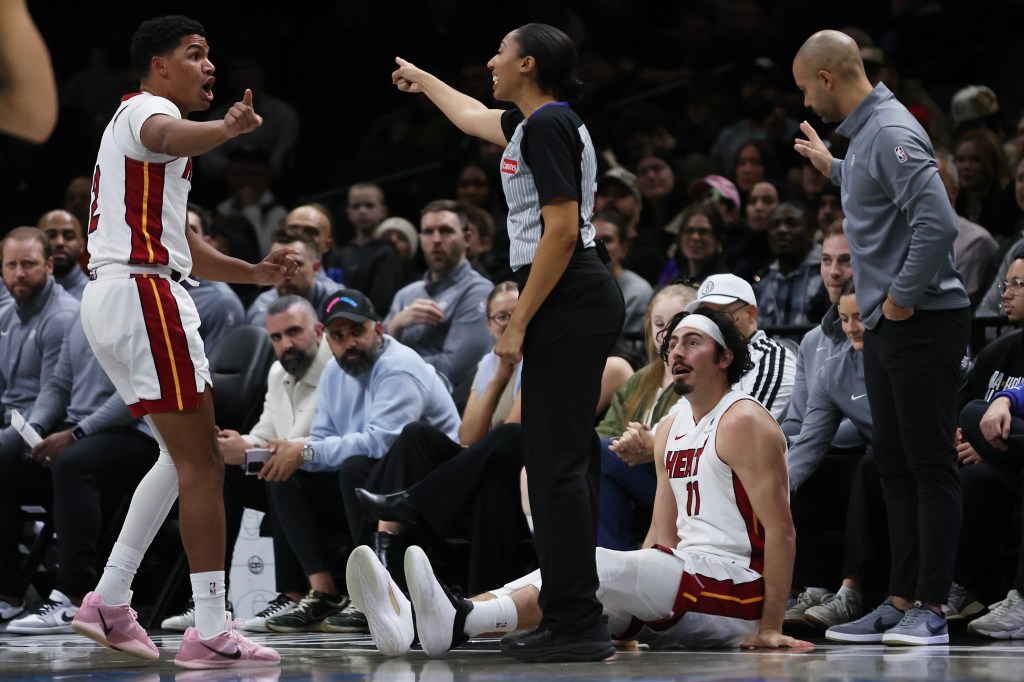 Miami Heat snap losing streak with win over Brooklyn Nets