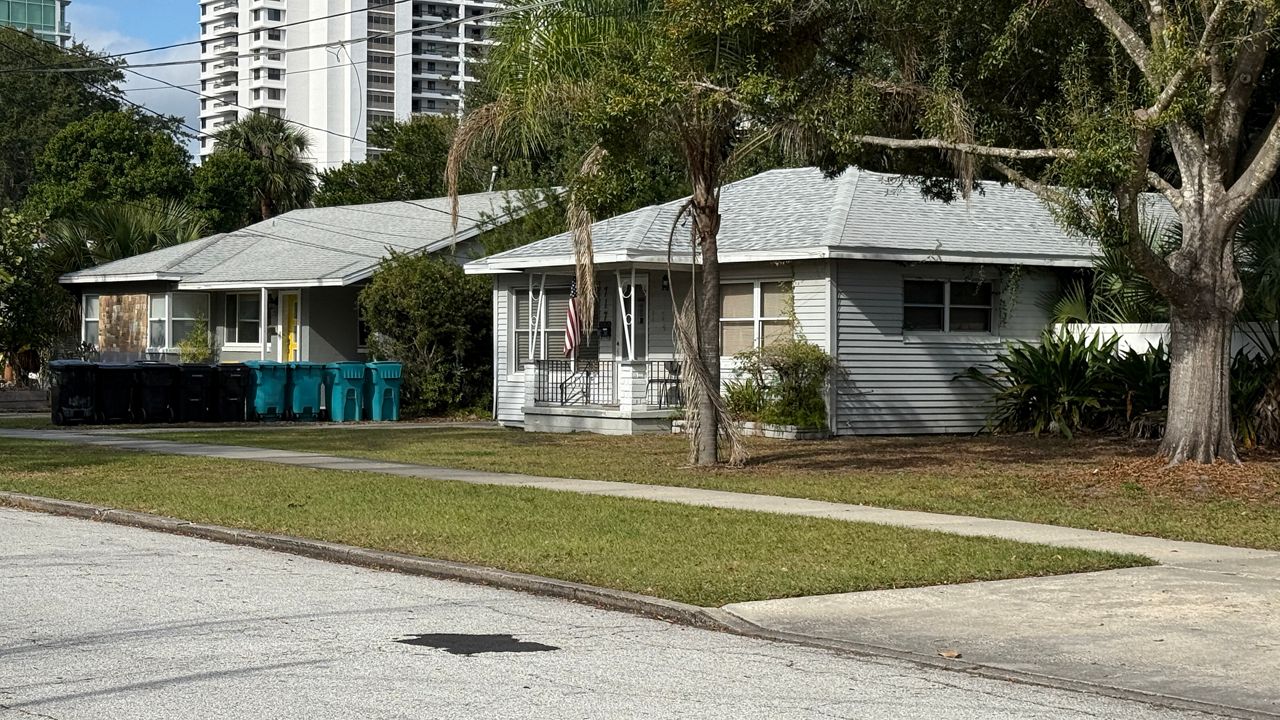 Home insurance companies plan Florida rate drops for 2026