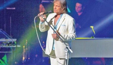 Roberto Carlos sets U.S. tour in 2026 with stop in Miami