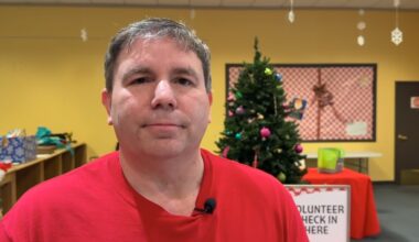 Steve Weiser has volunteered with Nathaniel’s Hope for 17 years, delivering joy and hope to children. (Spectrum News 13)