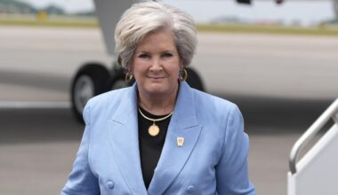 Florida Republicans rally around Susie Wiles after controversial Vanity Fair profile