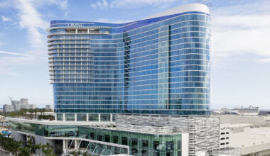 Omni opens convention hotel in Fort Lauderdale: Travel Weekly