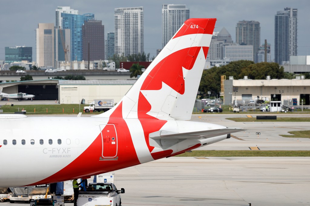 As winter takes hold, South Florida hotels and businesses hope Canadians come back – Sun Sentinel