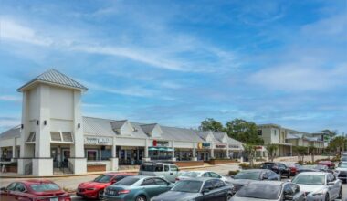 Publix-anchored plaza in Longwood sold to joint venture