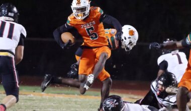 Jones High Wins Football Playoff Over Port Charlotte – Orlando Sentinel