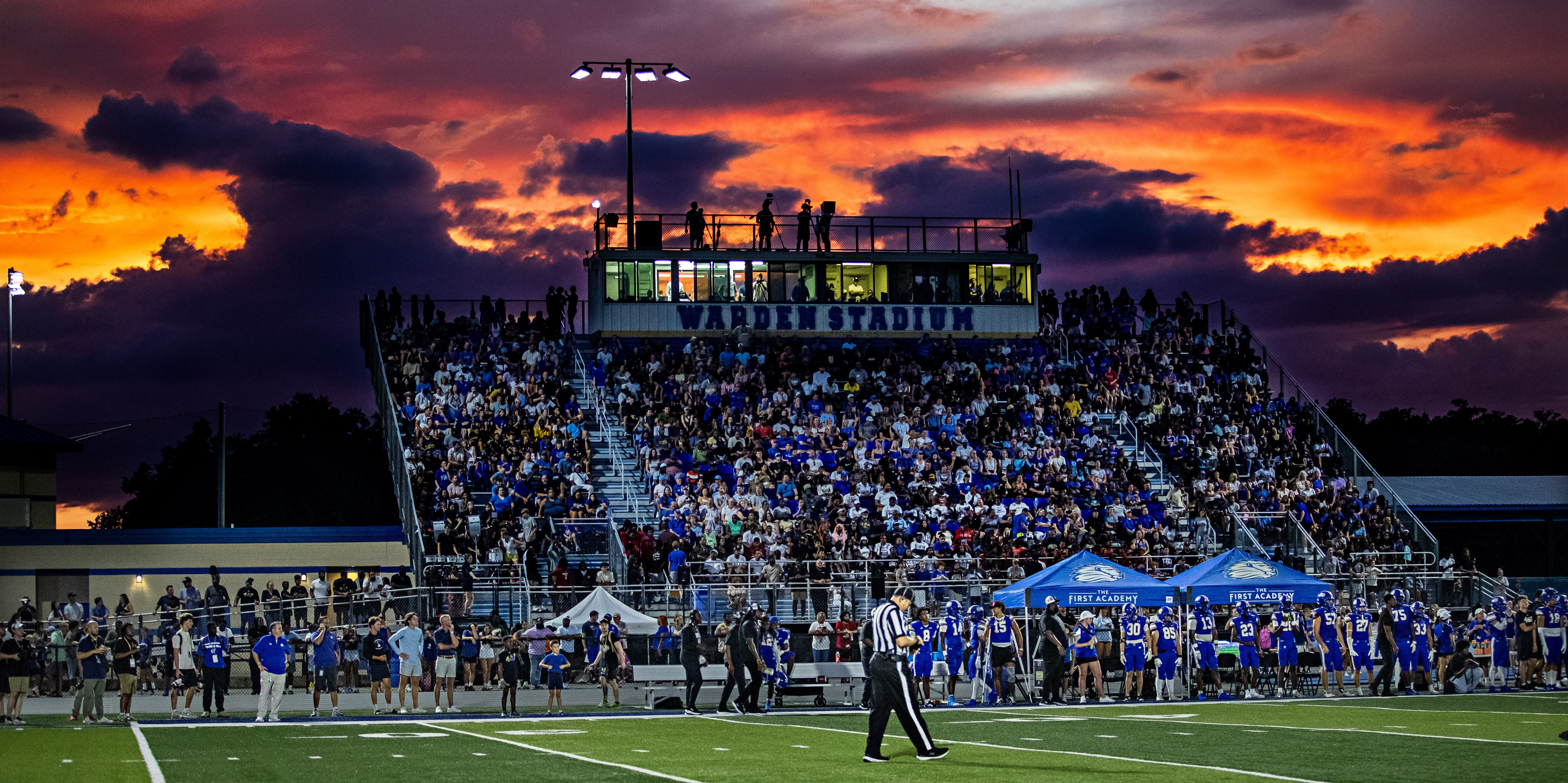 Rain and lightning ends just in time for the sky...