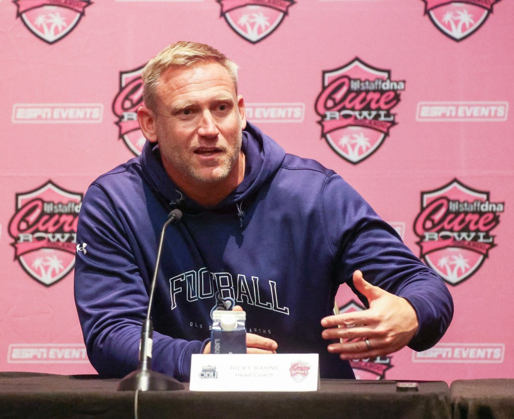 Old Dominion coach on being roommate of UCF's Scott Frost