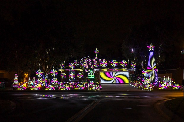 The Banbor Lights Spectacular features a dazzling spectacle of lights that dance to music in Davenport on Dec. 8, 2025. (Patrick Connolly/Orlando Sentinel)