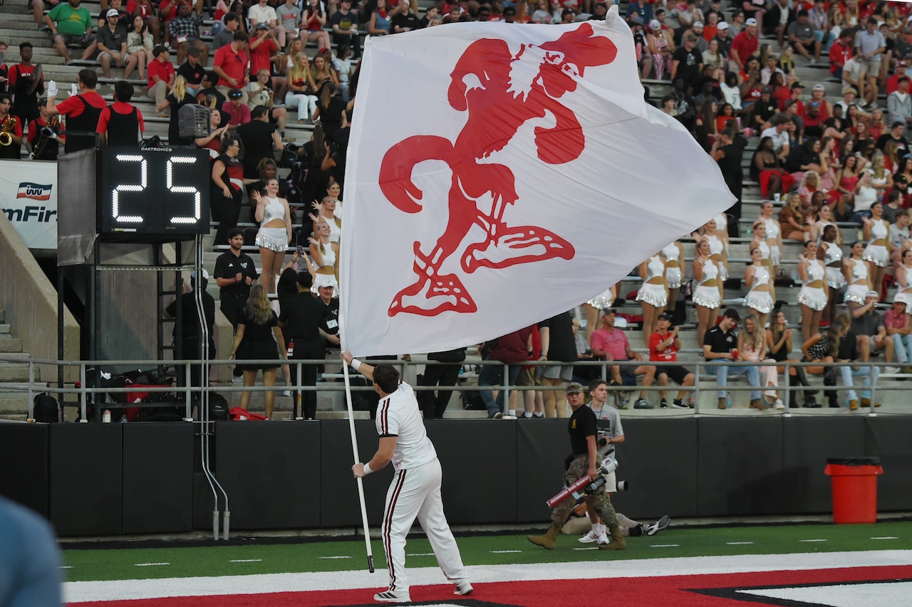 Watch Troy vs Jacksonville State in the Salute to Veterans Bowl streaming free today; Start time, odds