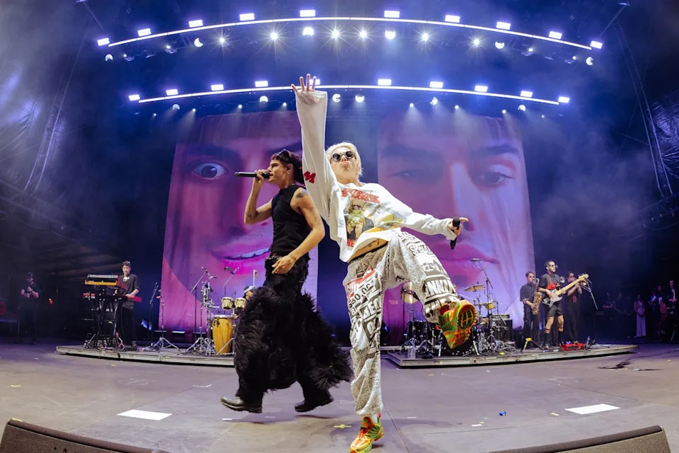 Ca7riel and Paco Armoros perform at III Points Miami. (Credit: Adi Adinayev for III Points)