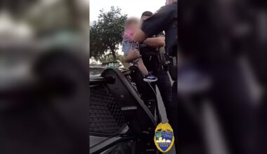 Video: Florida deputies smash window to rescue overheating child locked in minivan