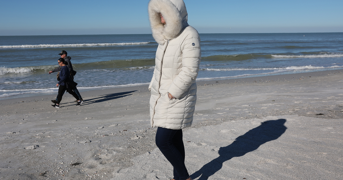 Temperatures dropping in South Florida along with Fort Lauderdale anchor on New Year's Eve