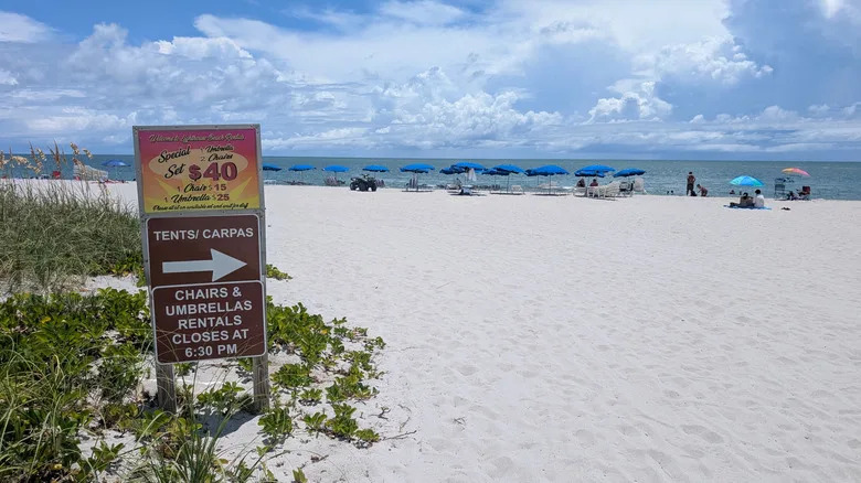 View of the beach in Bill Baggs Cape Florida State Park