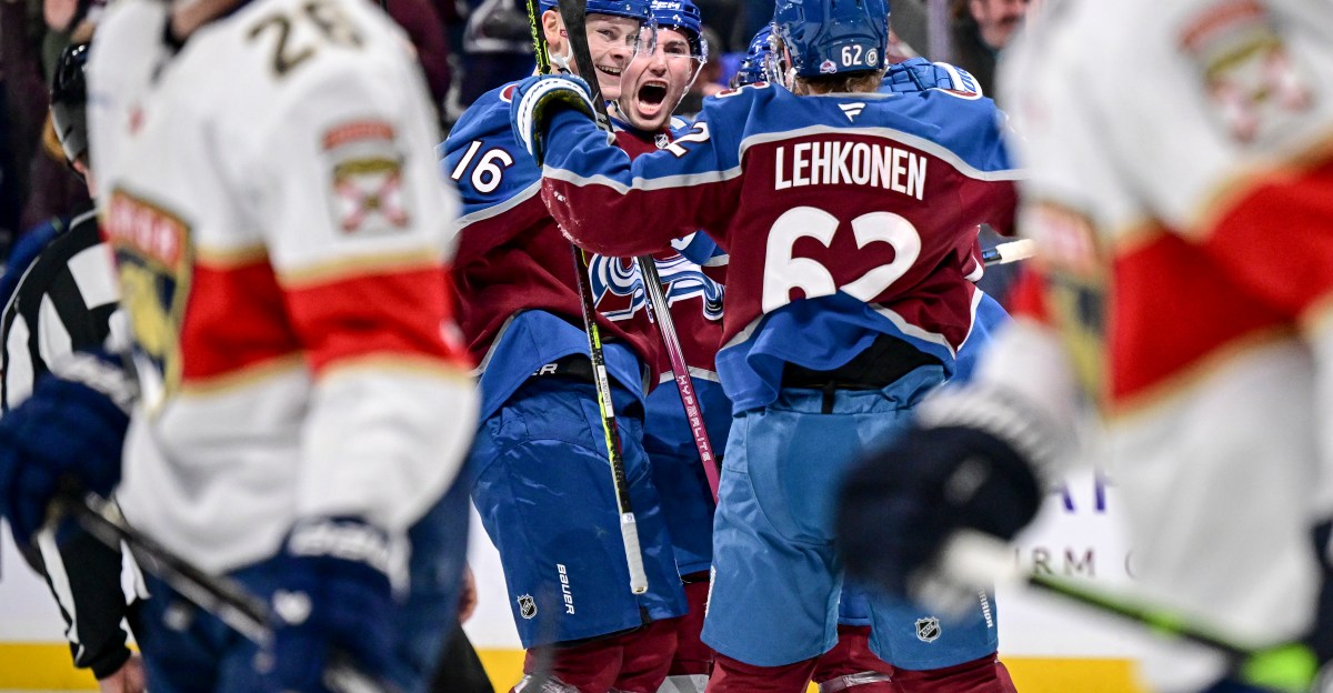 Open Thread: Colorado Avalanche vs. Florida Panthers (7:30 p.m.)