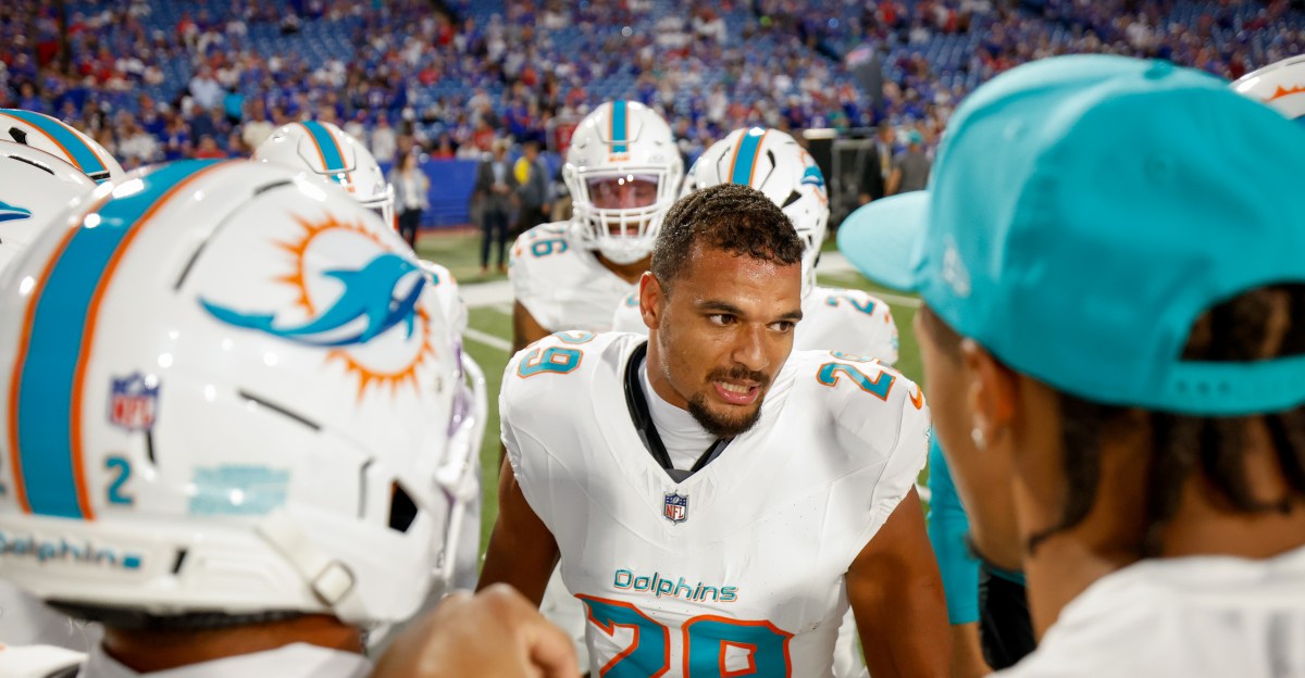Miami Dolphins Safety Minkah Fitzpatrick Ruled OUT For Week 16 Matchup vs. Cincinnati Bengals