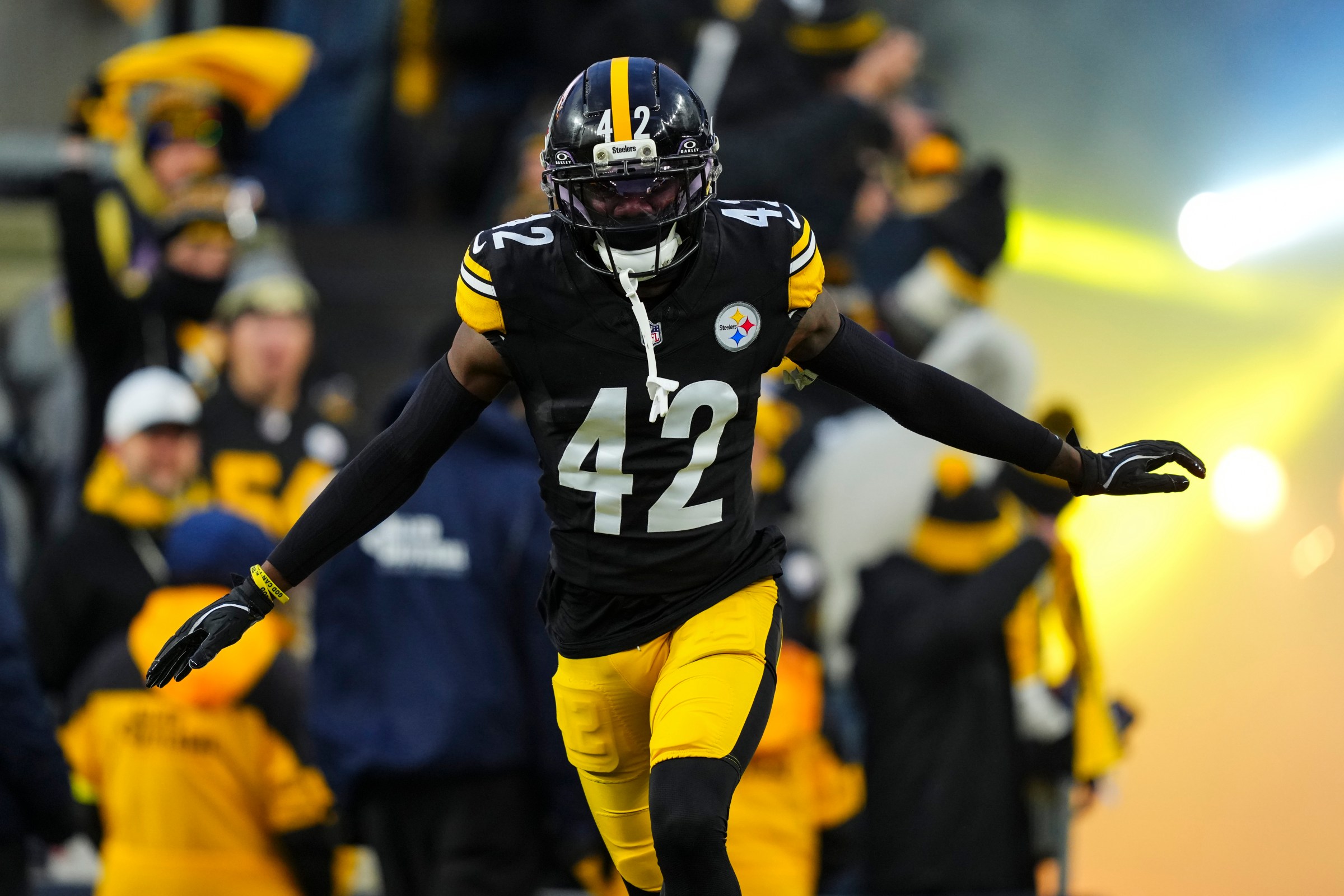 PITTSBURGH, PA - NOVEMBER 30: James Pierre #42 of the Pittsburgh Steelers runs out of the tunnel prior to an NFL football game against the Buffalo Bills at Acrisure Stadium on November 30, 2025 in Pittsburgh, Pennsylvania. (Photo by Cooper Neill/Getty Images)