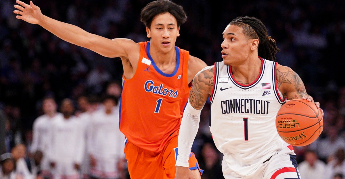 No. 5 UConn Holds Off No. 18 Florida 77-73