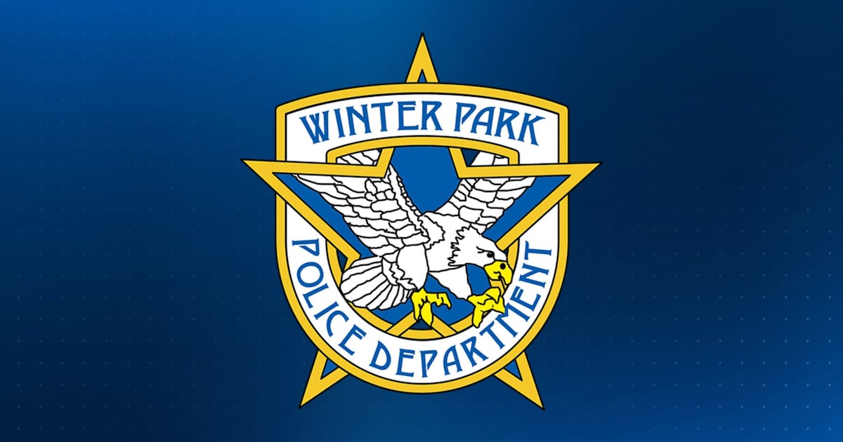 Vehicle crashes into business entrance in Winter Park – WDBO