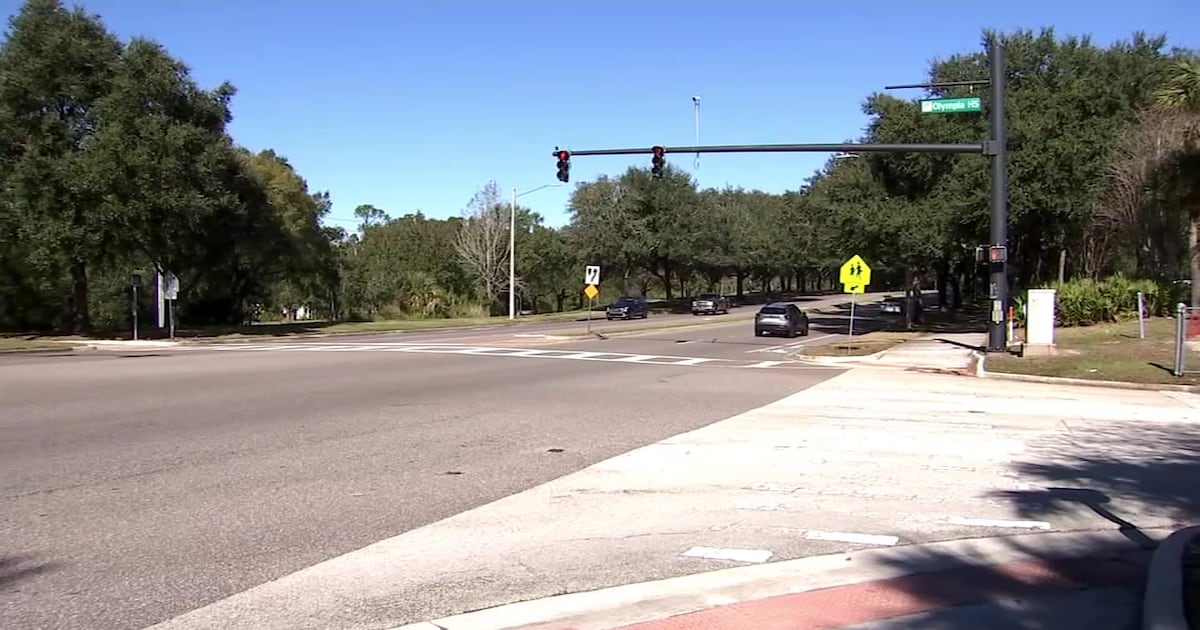 Parents question crosswalk safety after student hit outside Olympia High School – WFTV