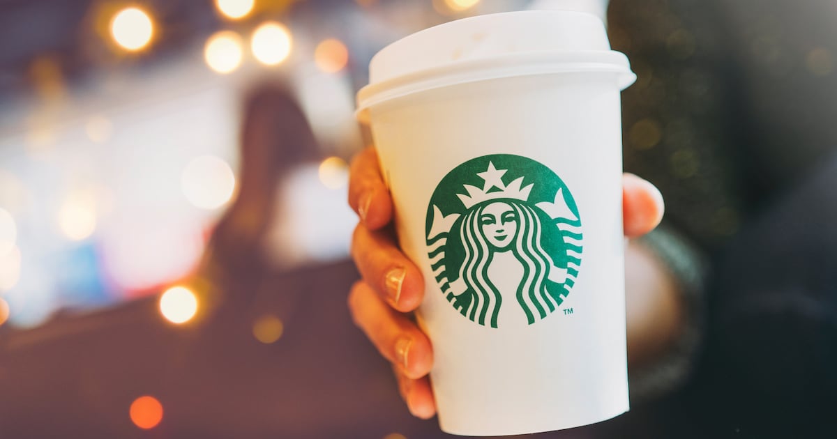 Starbucks to Close Multiple Locations