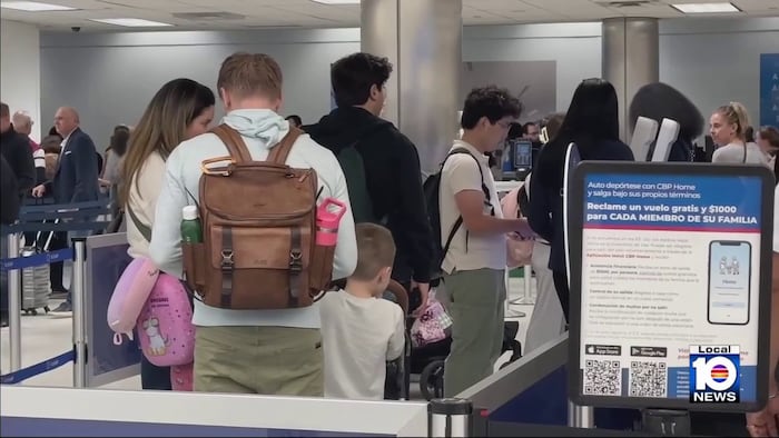 Winter weather, holiday rush cause delays at FLL