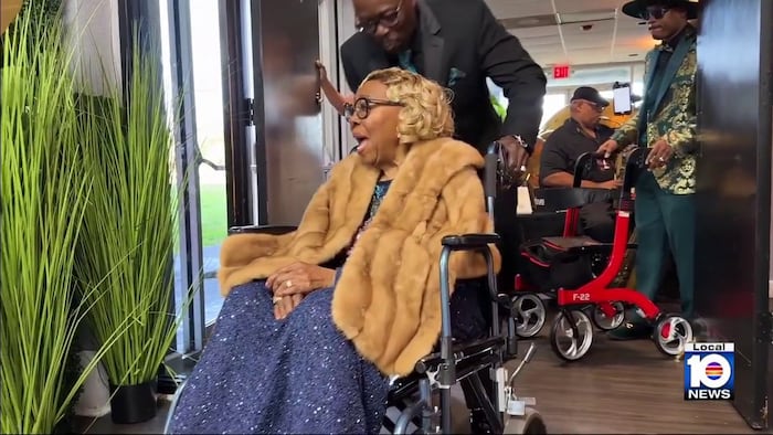Fort Lauderdale woman gets big 100th birthday bash