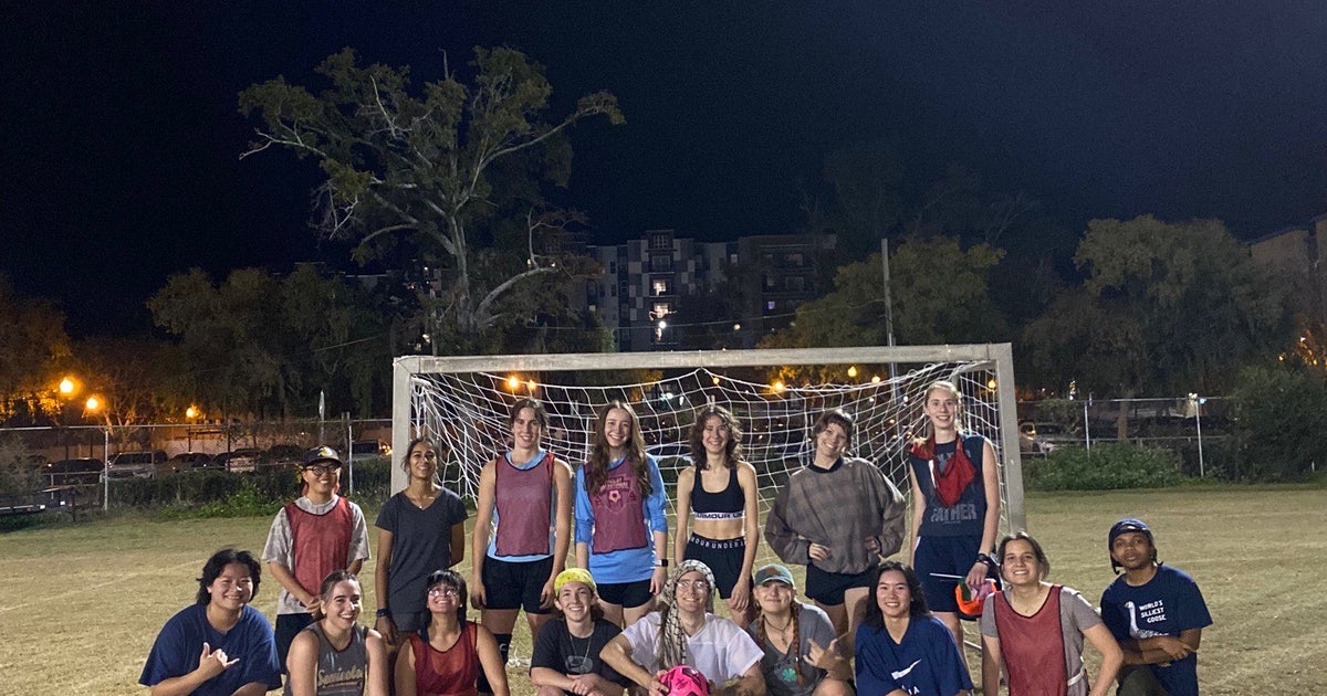 An Inside Look at Tallahassee’s Dyke Soccer League With Coach, Riley de Arcos