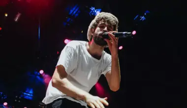 AJR plays a free concert in Tampa tomorrow