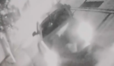 Police search for man seen dumping woman's body in South Miami‑Dade