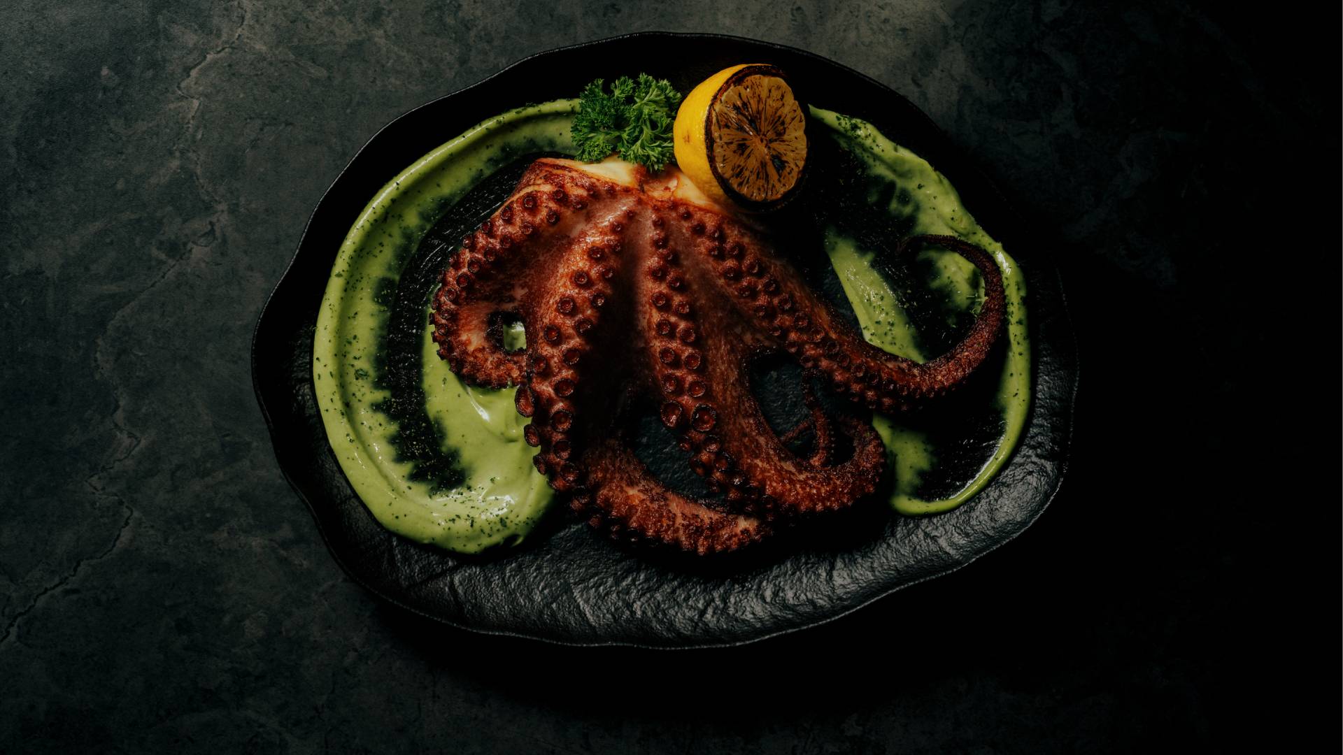 An octopus dish from Rò Steakhouse.