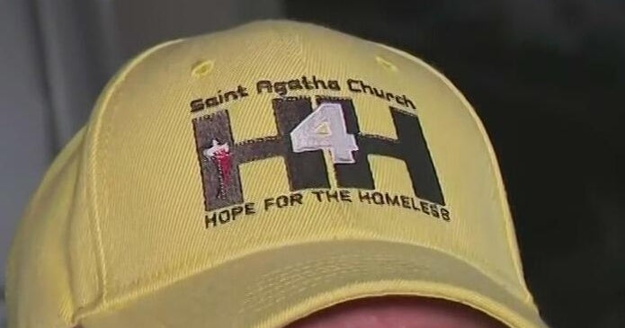 Volunteers help Miami's unhoused prepare for cold snap